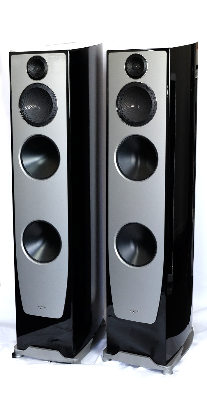 Paradigm Persona 7F aus unserer Demo