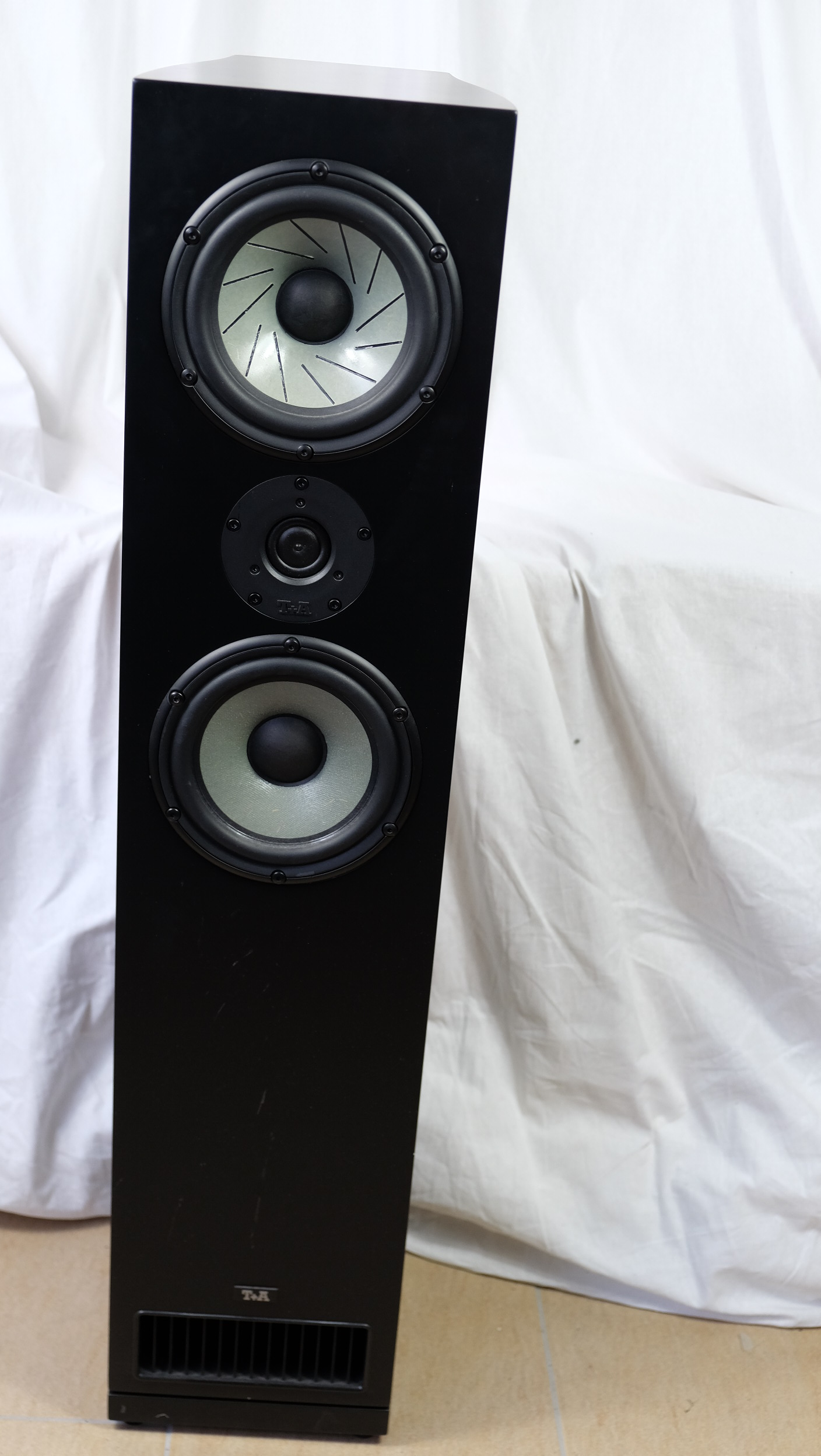 T+A Criterion TS 350